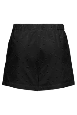 Bermuda com bordado perfurado