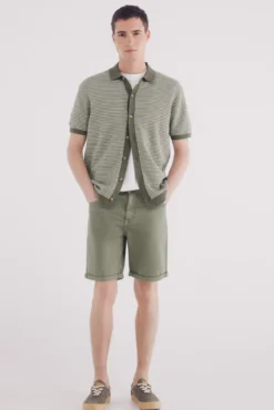 Bermuda cor lavada slim fit