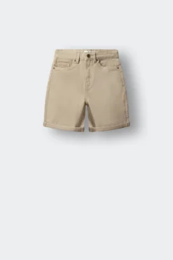 Bermuda de 5 bolsos lavada para menino
