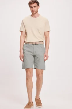 Bermudas Lisas Lino