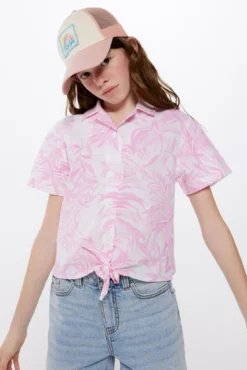 Blusa de flores para menina