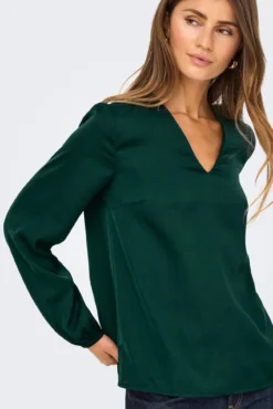 Blusa de manga comprida com punhos elásticos