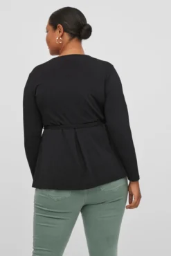 Blusa de renda de manga comprida