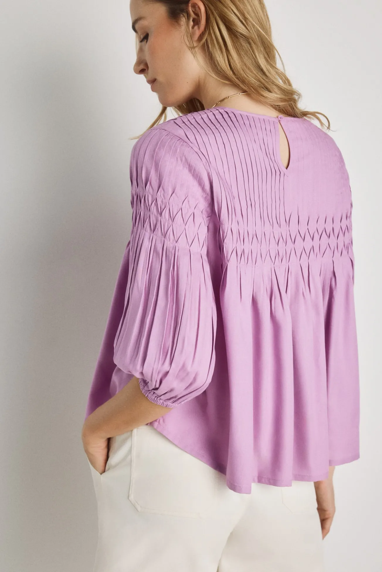 Blusa gola redonda