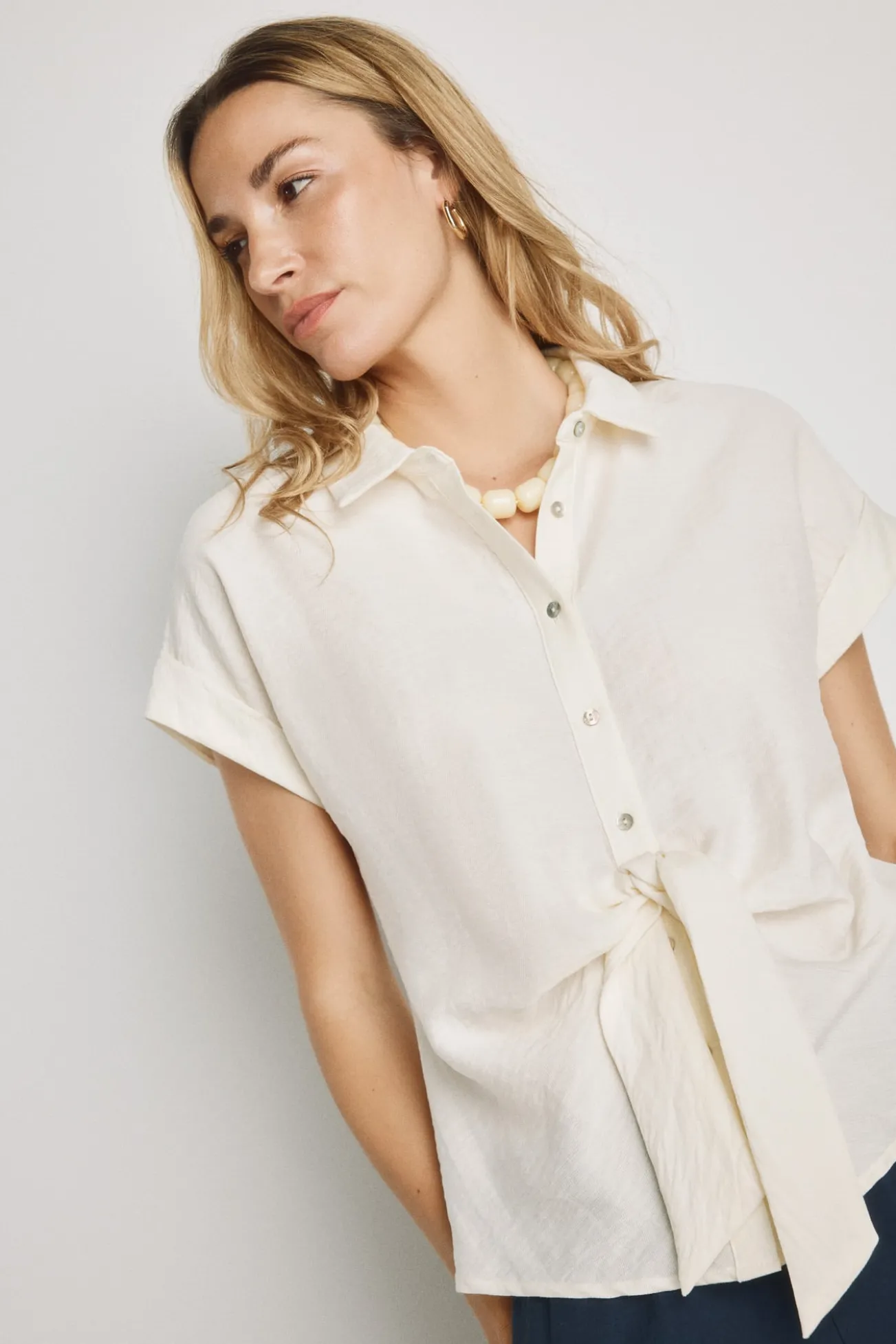 Blusa lisa de manga curta
