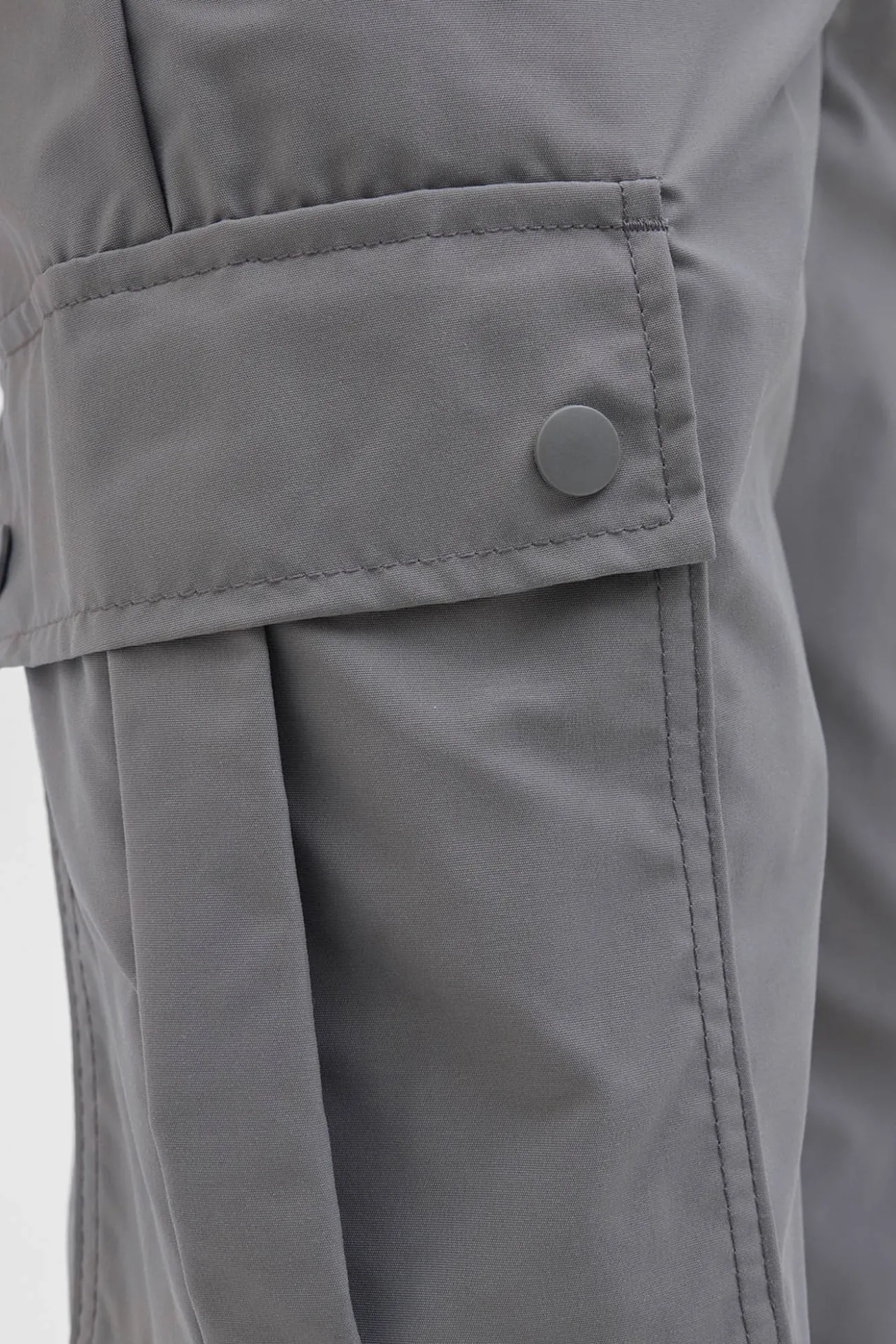 Calça cargo com ajuste relaxado