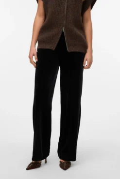 Calça compridas de veludo