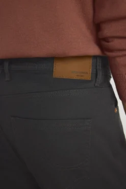 Calça de 5 bolsos color