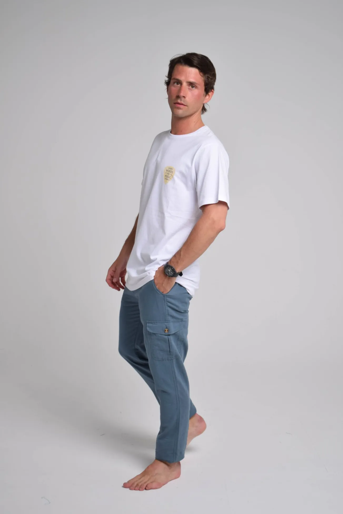 Calça de linho cargo