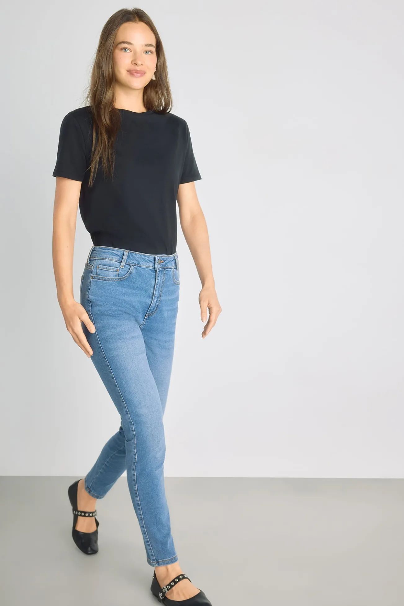 Calça denim slim