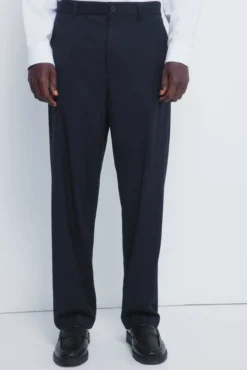 Calça de riscas reto