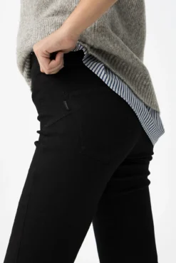Calça flare