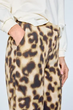 Calça flare estampado