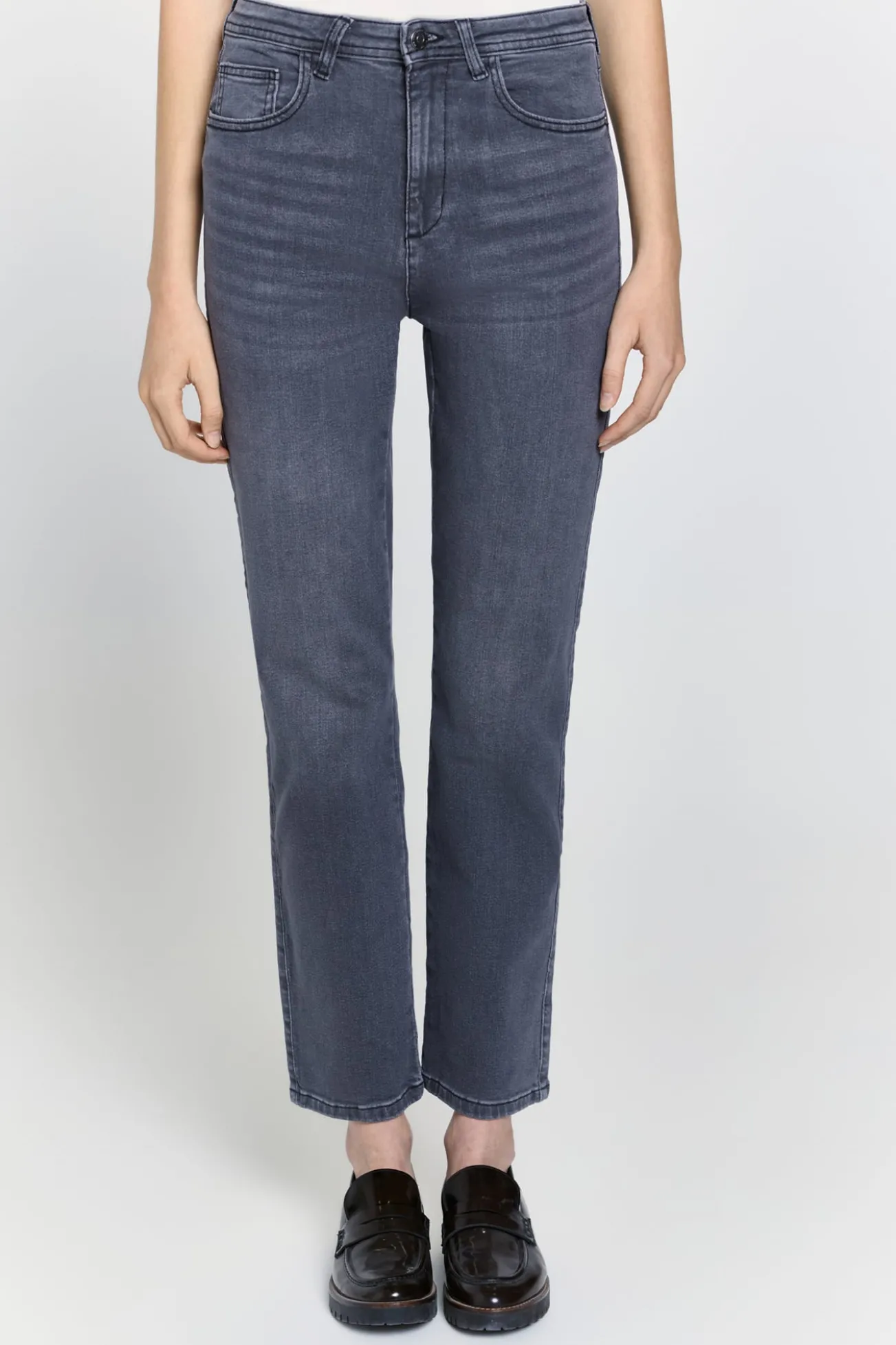 Calça jeans de cintura alta com ajuste regular