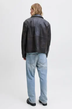 Calça jeans larga