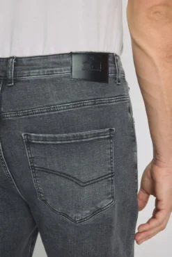 Calça jeans regular fit