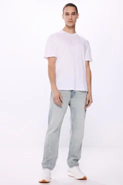 Calça jeans reta