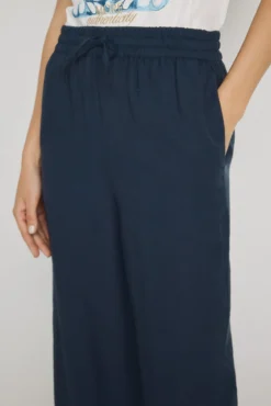 Calça larga