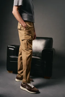 Calças cargo slim fit