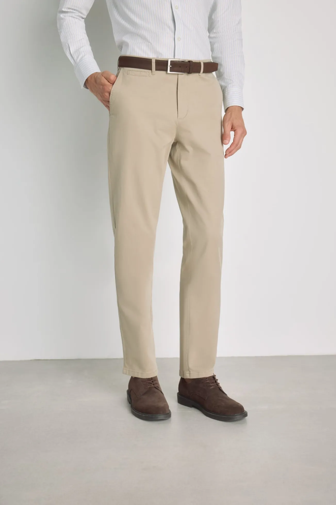Calças chino regular fit