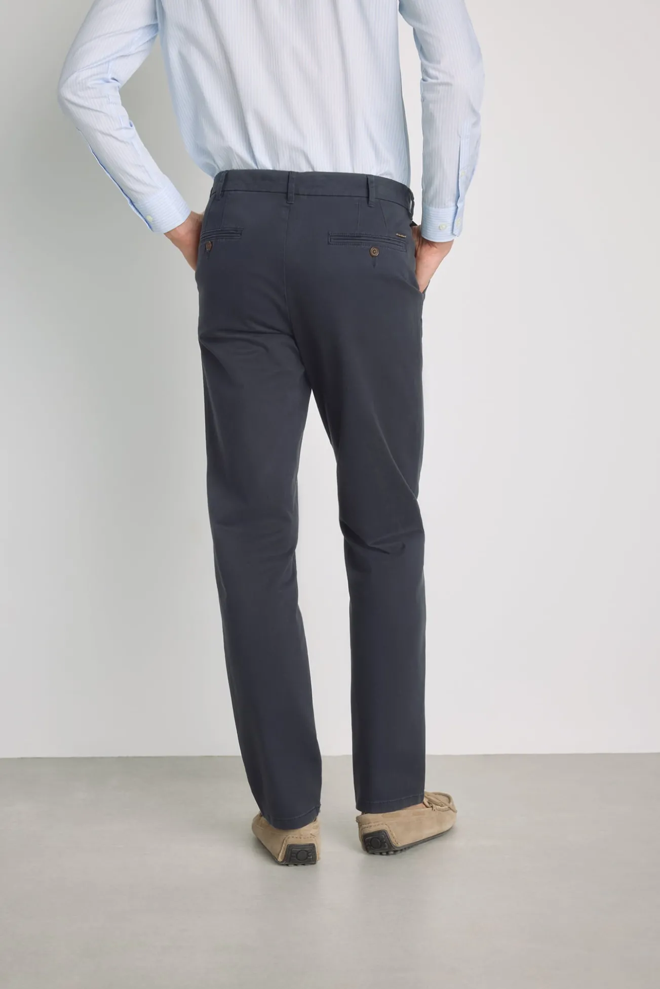 Calças chino regular fit