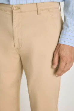 Calças chino regular fit
