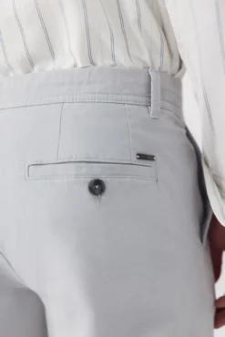 Calças chino regular fit
