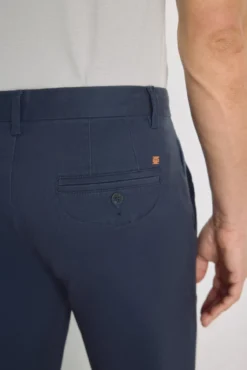 Calças chino slim