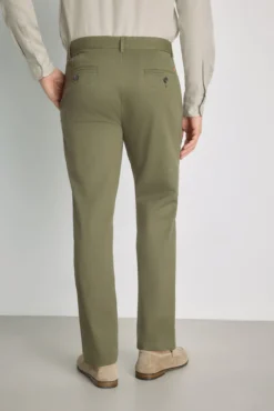 Calças chino slim