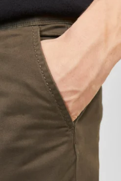 Calças chino slim fit