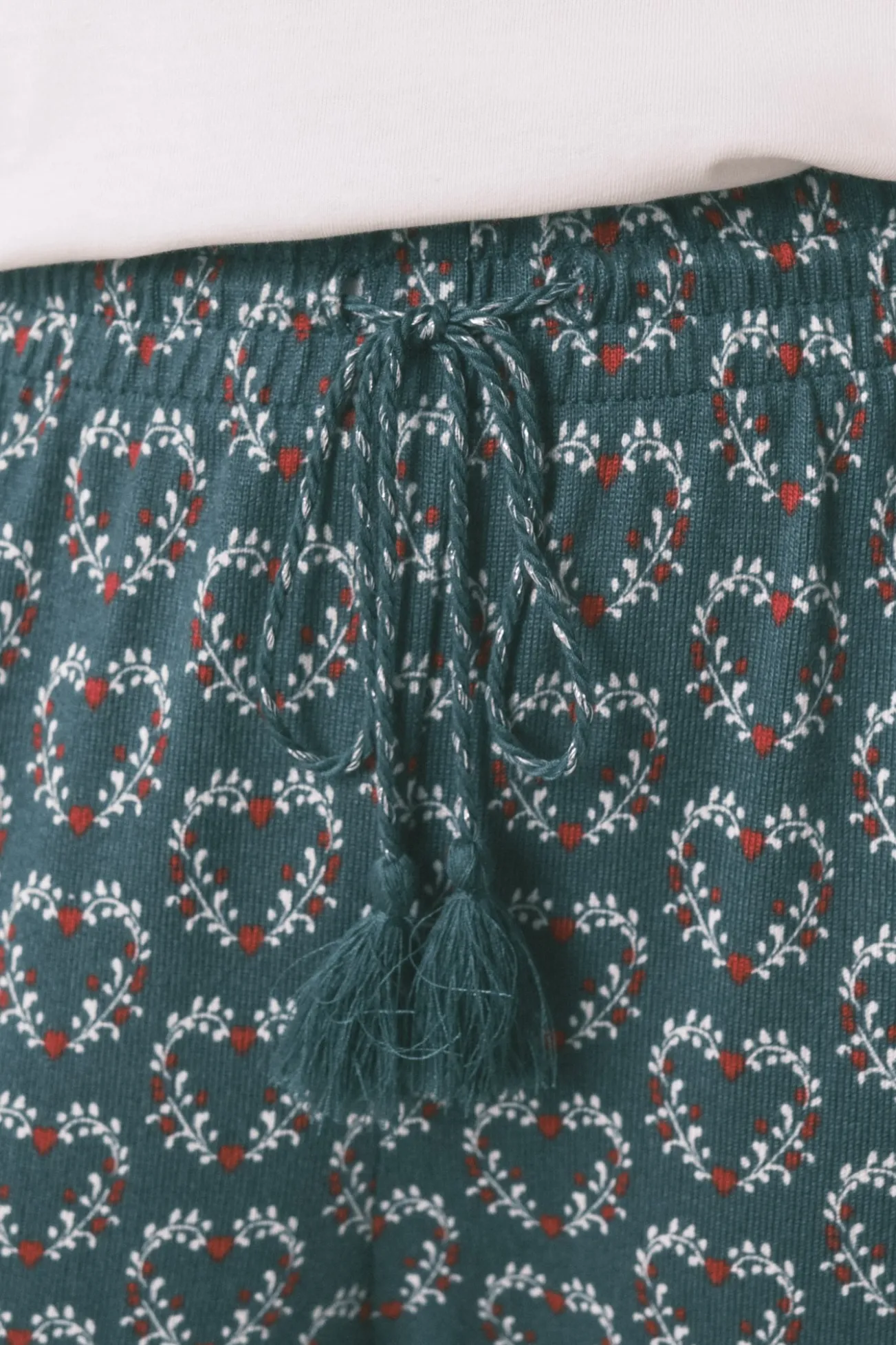 Calças comprida de malha com estampado de coração