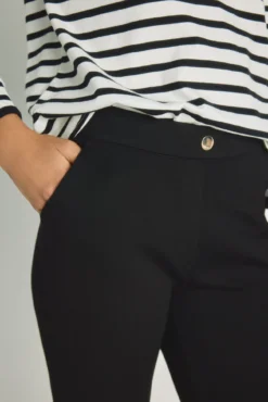 Calça slim fit confortável