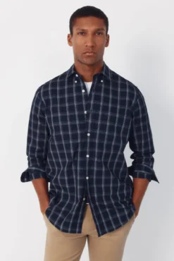 Camisa aos quadrados em denim