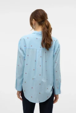 Camisa básica com bordado