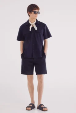 Camisa de boliche de popelina de manga curta com bolso