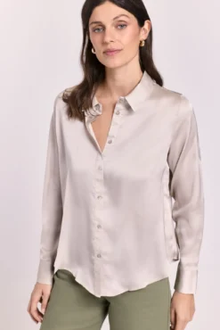 Camisa de cetim