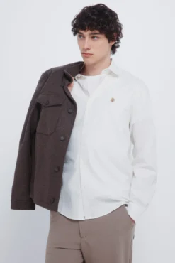 Camisa de flanela com cotoveleiras