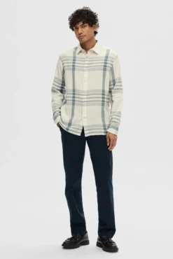 Camisa de manga comprida xadrez Relaxed Fit confecionada com algodão e linho