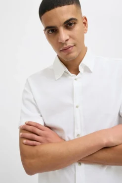 Camisa de manga curta com ajuste relaxado
