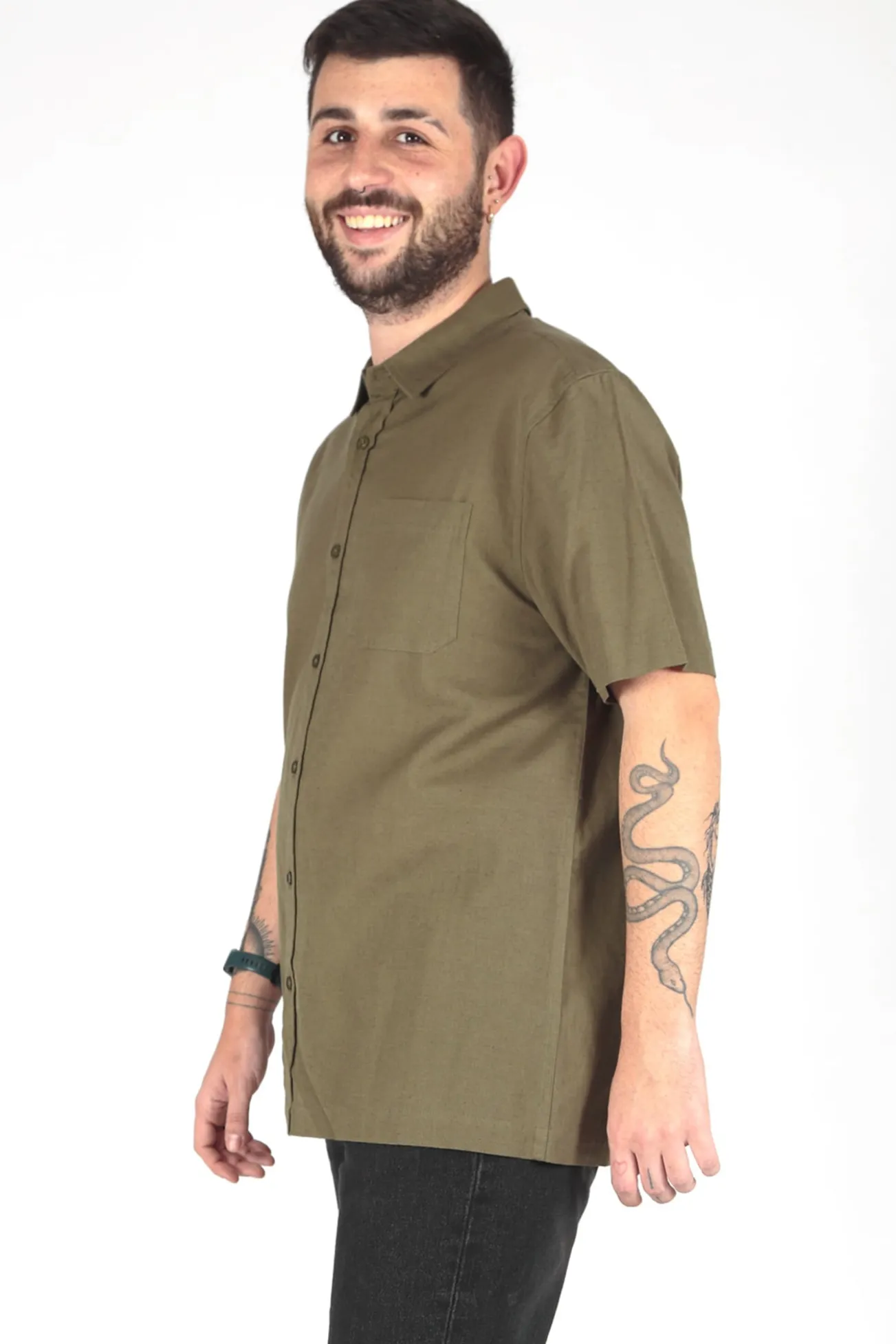 Camisa de manga curta com bolso