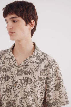 Camisa de manga curta de algodão estampado