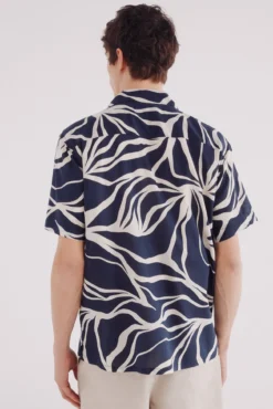 Camisa de manga curta de viscose estampado