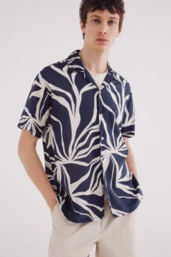 Camisa de manga curta de viscose estampado