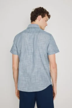 Camisa de riscas de manga curta