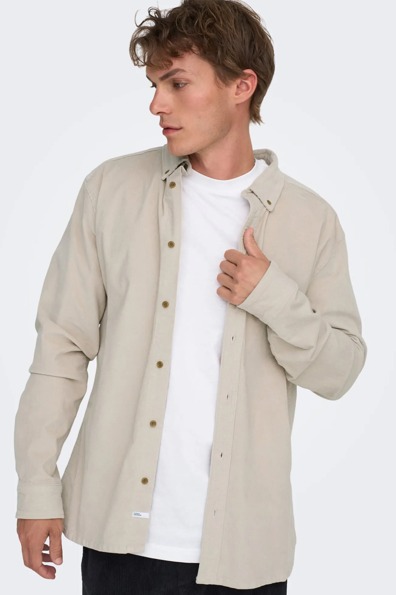Camisa de veludo cotelê de manga manga