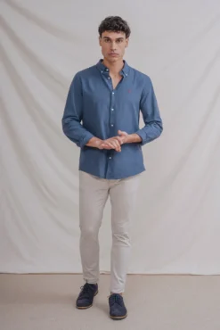 Camisa em linho