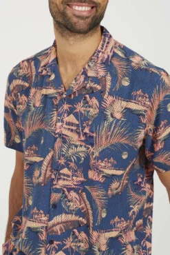 Camisa estampada de manga curta