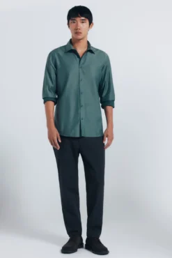 Camisa estruturada de fácil cuidado