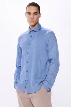Camisa estruturada em flanela