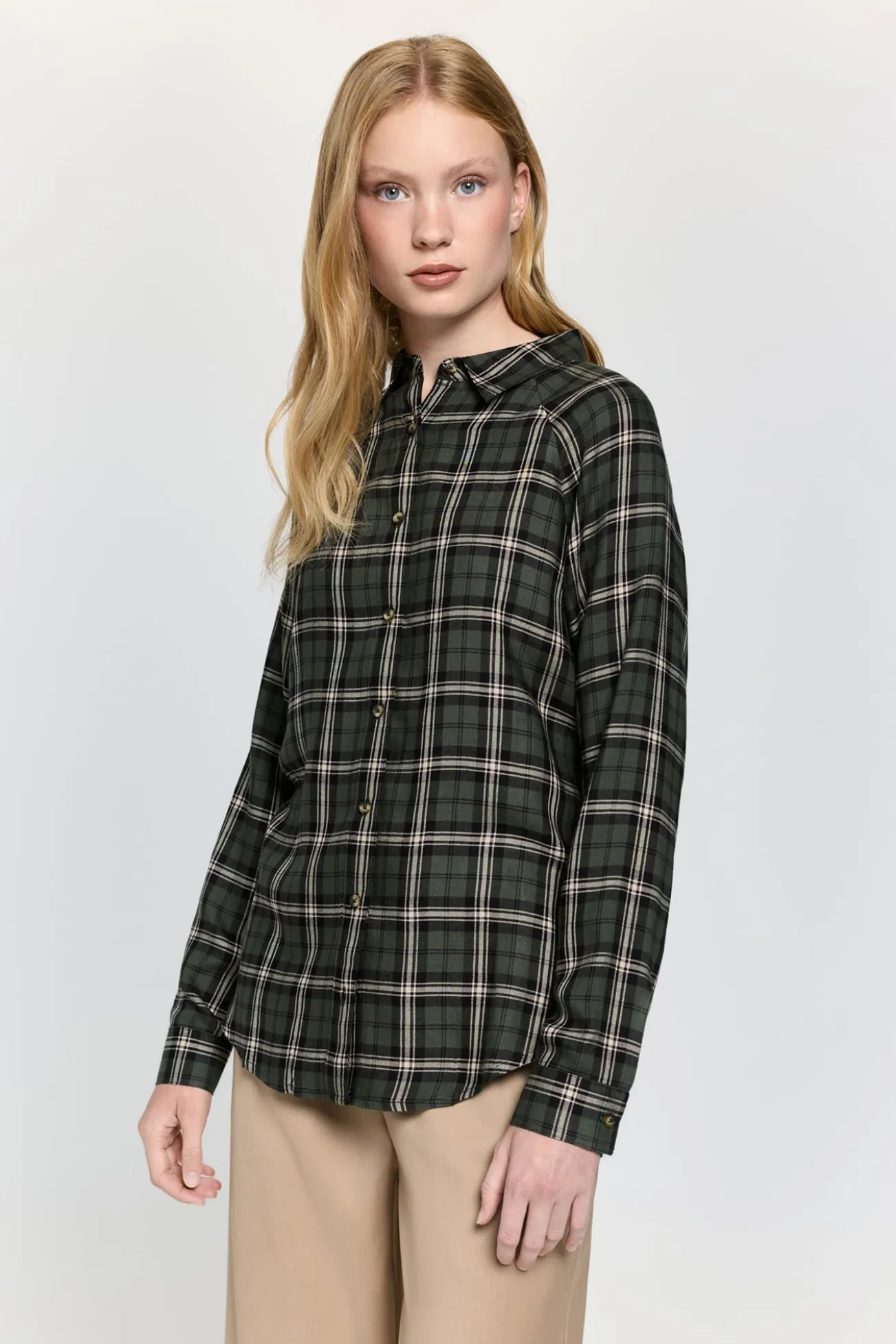 Camisa gola tartan com gola e lapela